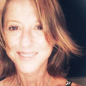 Meet your Posher, Lenore